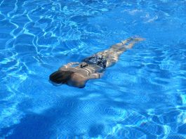 Come funziona il nuoto controcorrente in piscina?