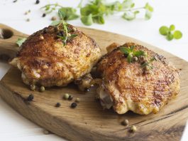 Cos’è e come si usa il girarrosto del barbecue