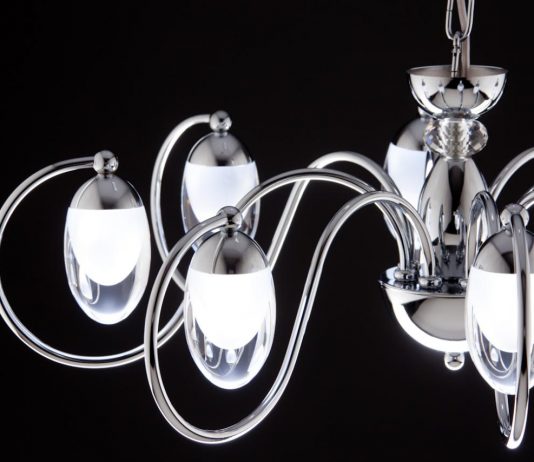 Illumina il tuo Natale e arreda la tua casa con i lampadari a LED a sospensione per salotto: scegli un Lampadario a LED di ultima generazione