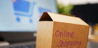 Acquistare online: assicurare il pacco ed altri consigli per un esito sempre positivo