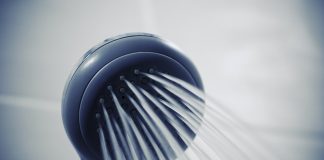 Soffione della doccia: cos’è e come funziona quello del box doccia idromassaggio