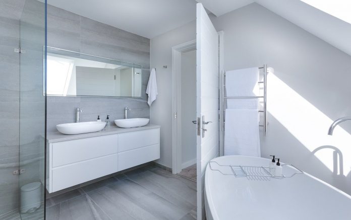 modern-minimalist-bathroom-g8f4fb1eb0_1280