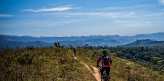 Mountain Bike elettrica: come organizzare un’uscita in montagna