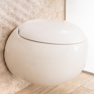 00000342 WC Sospeso Wind in ceramica con seduta e copri vaso 39x58x36cm